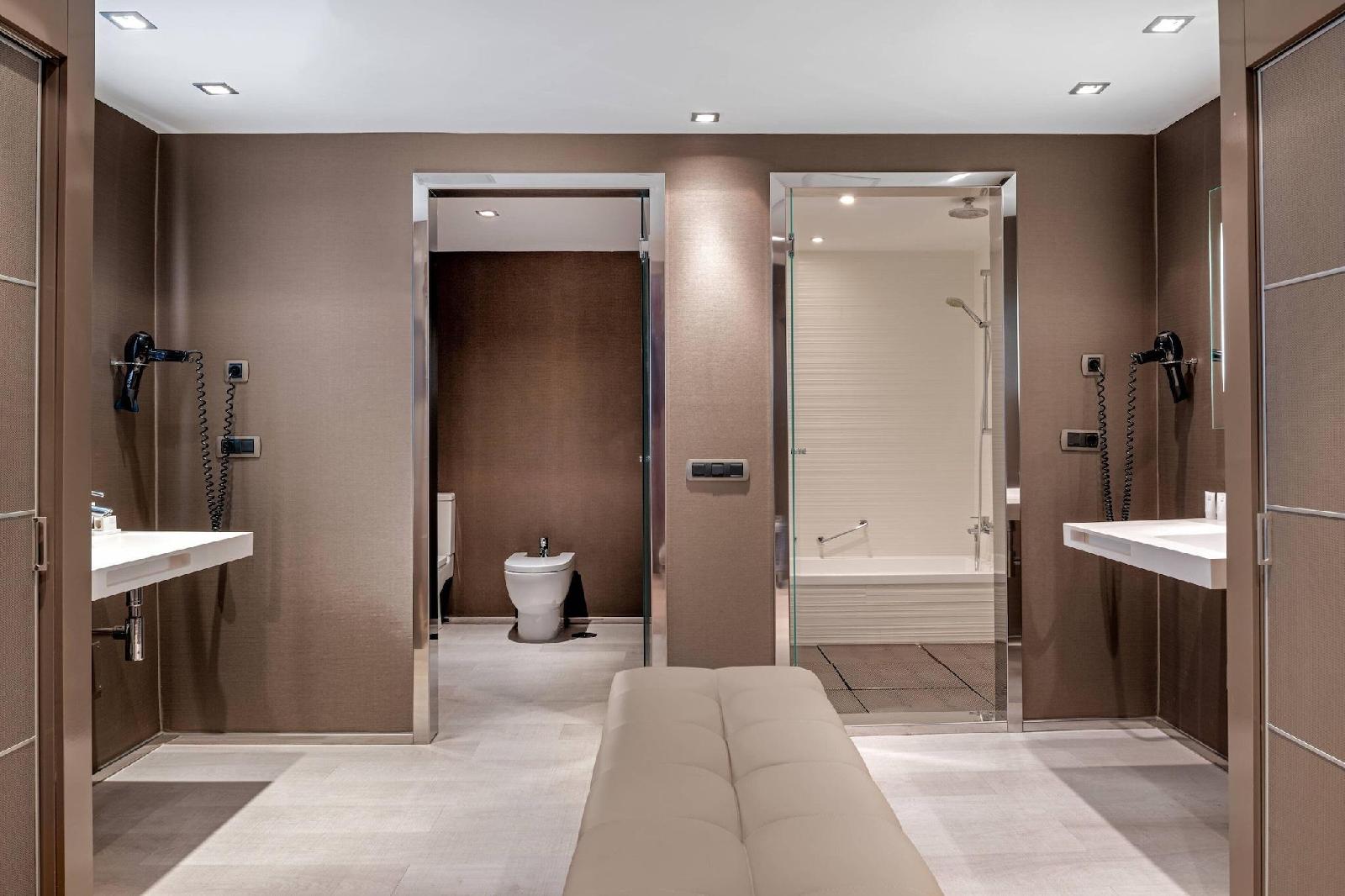 AC HOTEL IBERIA LAS PALMAS BY MARRIOTT imagine 5