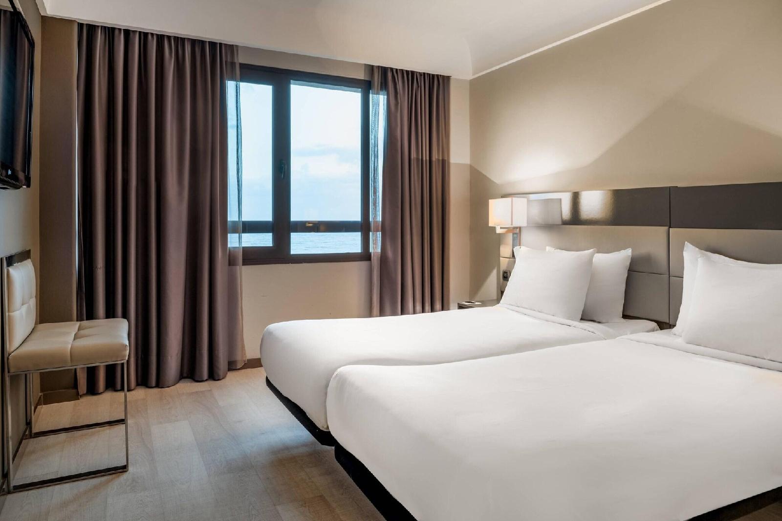 AC HOTEL IBERIA LAS PALMAS BY MARRIOTT imagine 11
