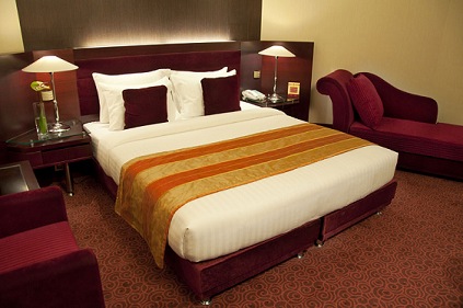 Hotel Grand Azadi