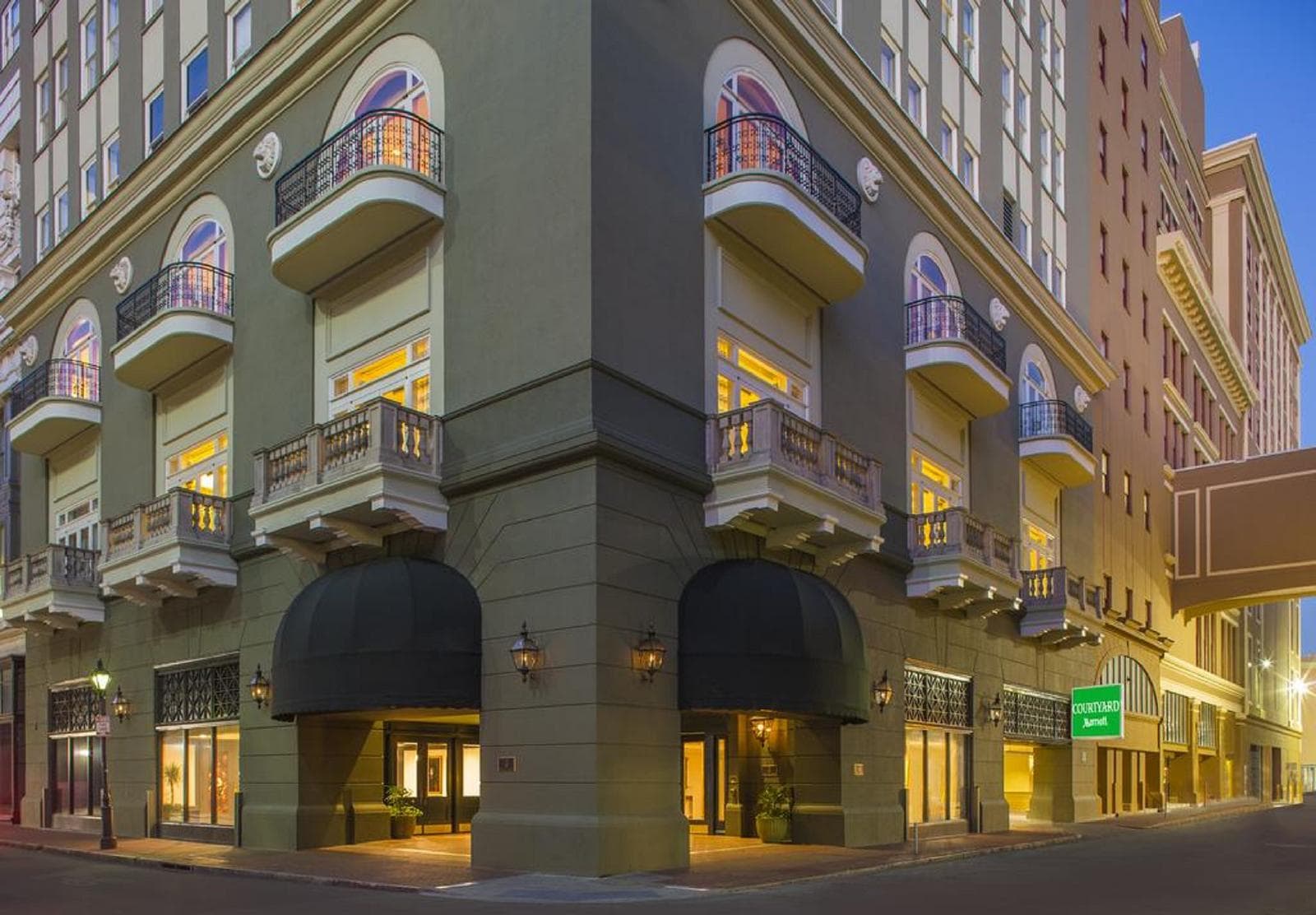 Courtyard By Marriott New Orleans French Quarter/Iberville