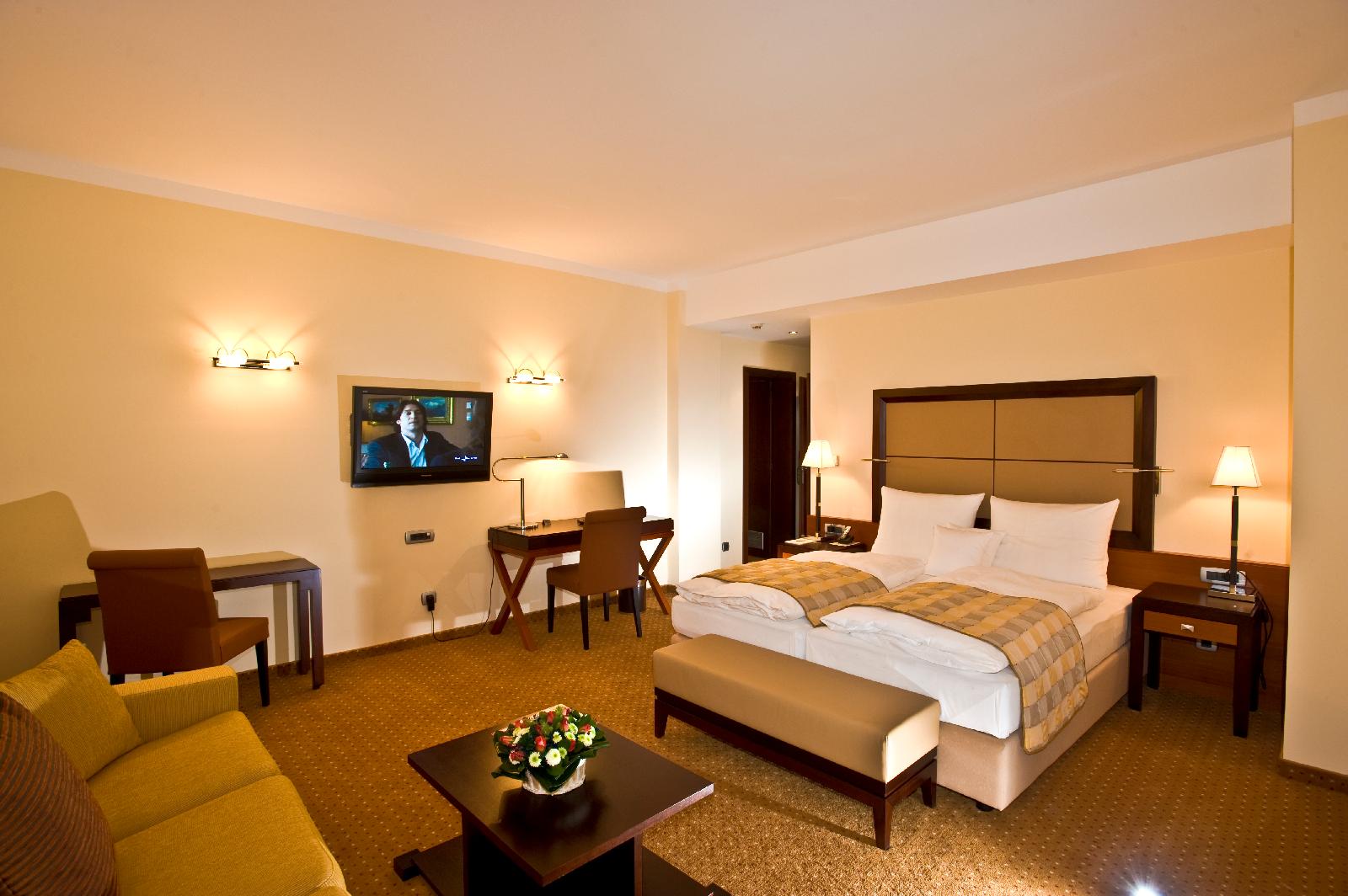 Aparthotel Premier