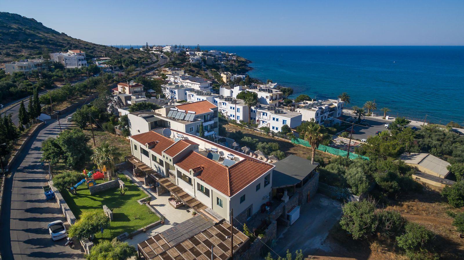 Dias Luxury Studios & Apartments