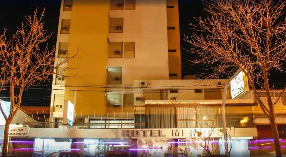 Menossi Hotel