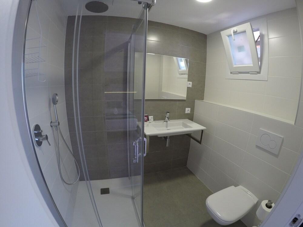 WELIKEHOTEL FENIX imagine 95