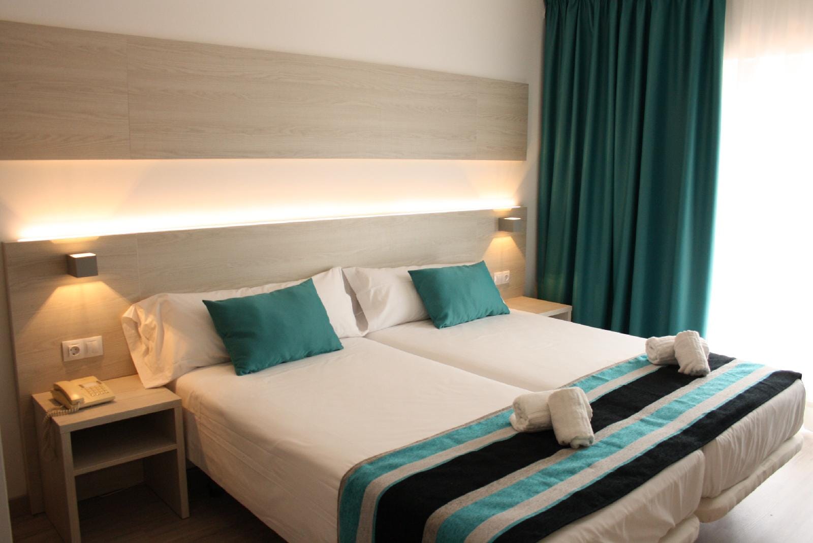 WELIKEHOTEL FENIX imagine 6