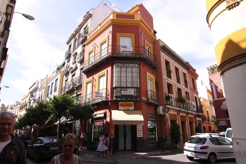 Living Sevilla Garcia De Vinuesa Apartment