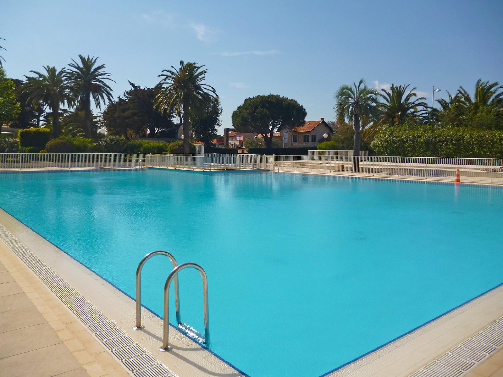 Paris Saint Tropez — foto 4