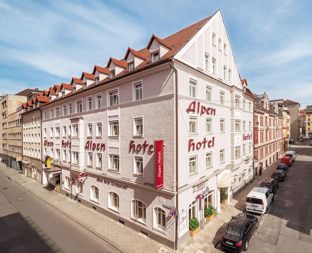 Alpen Hotel München