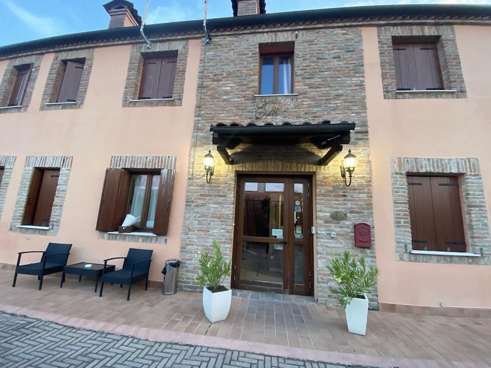 Hotel Le Corti