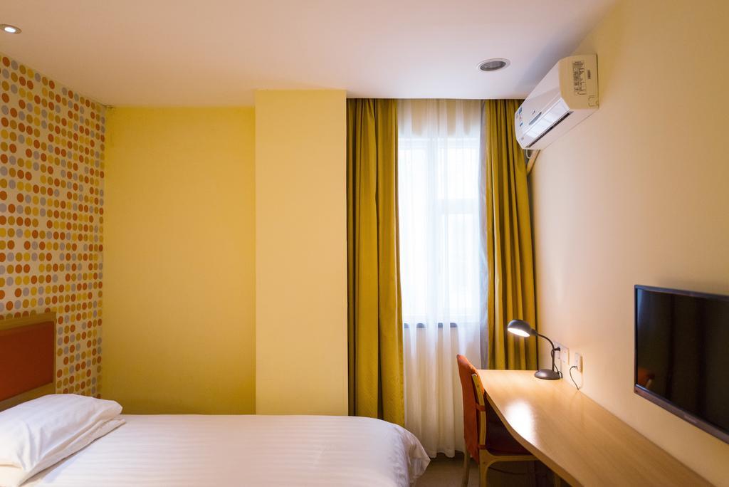 Motel168 Qingdao Railway Station Inn