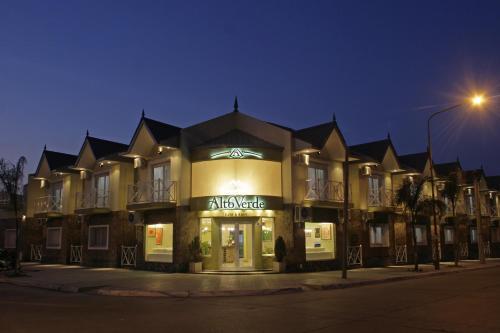 Alto Verde Suite & Apart