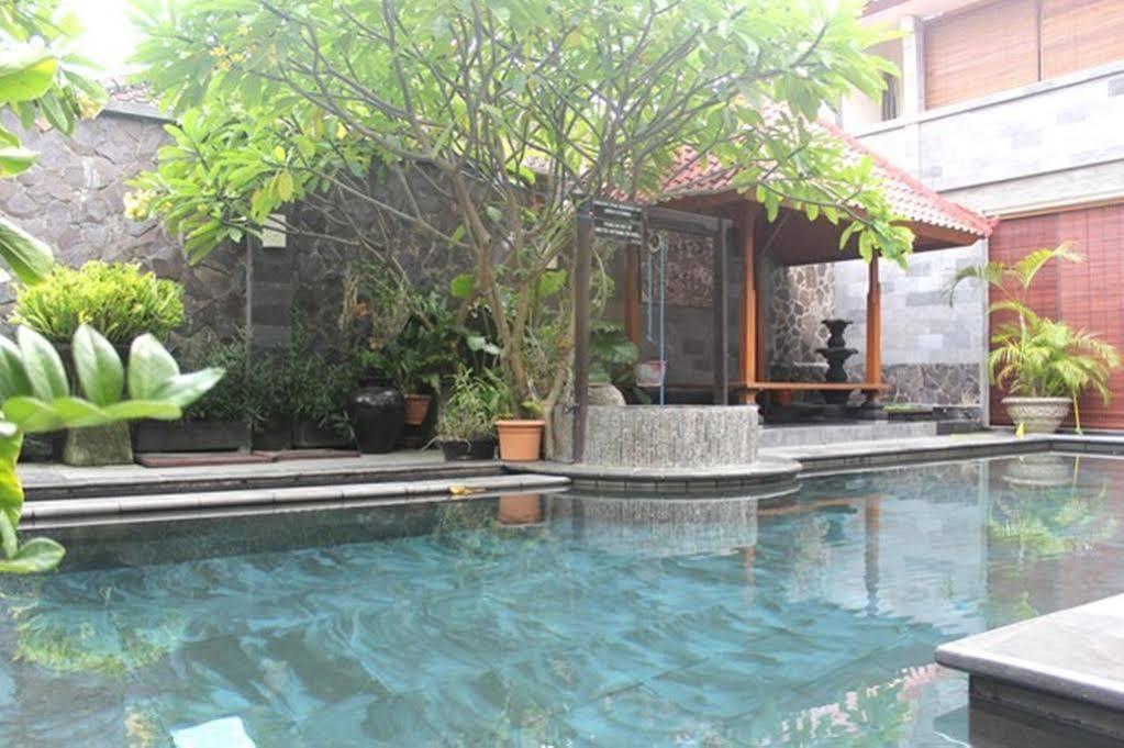 9 Bedroom GERHANA Villa Kuta Bali