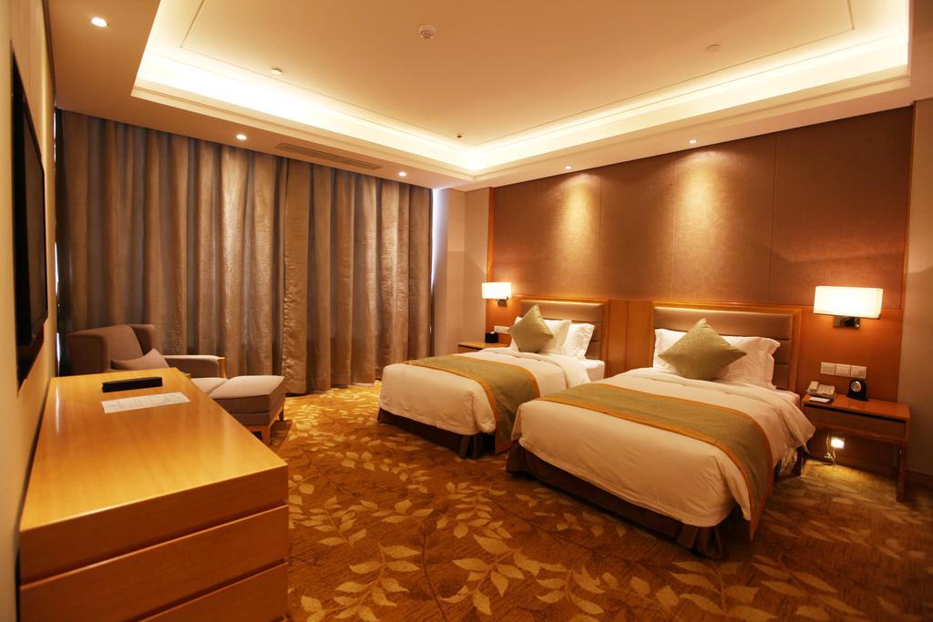 Expo Plaza Hotel Qingdao