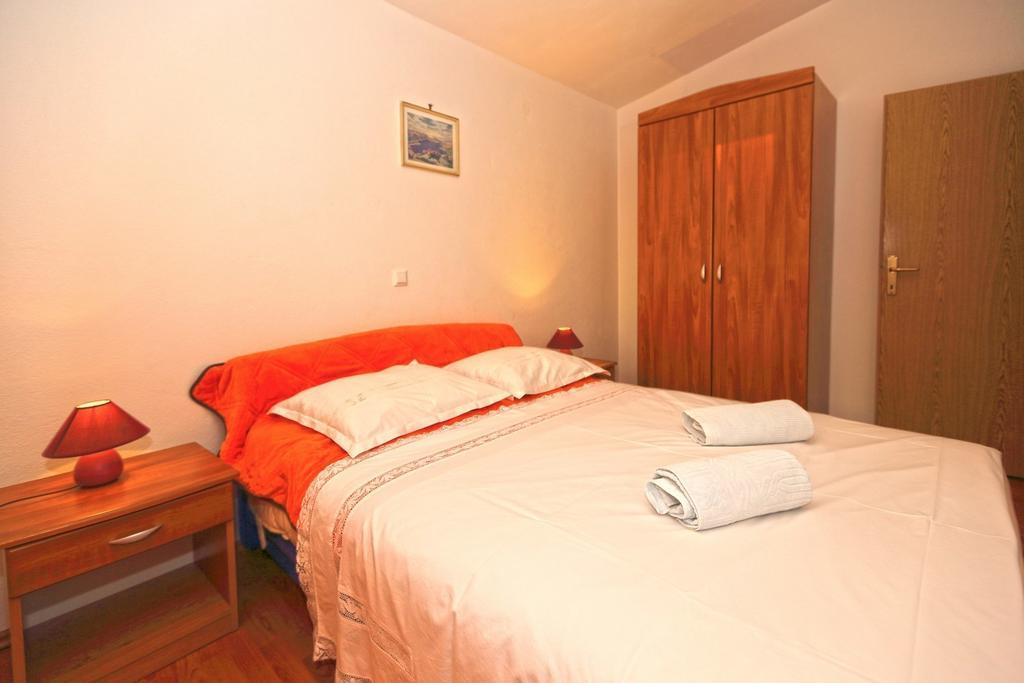 Bocin Rosso Apartments