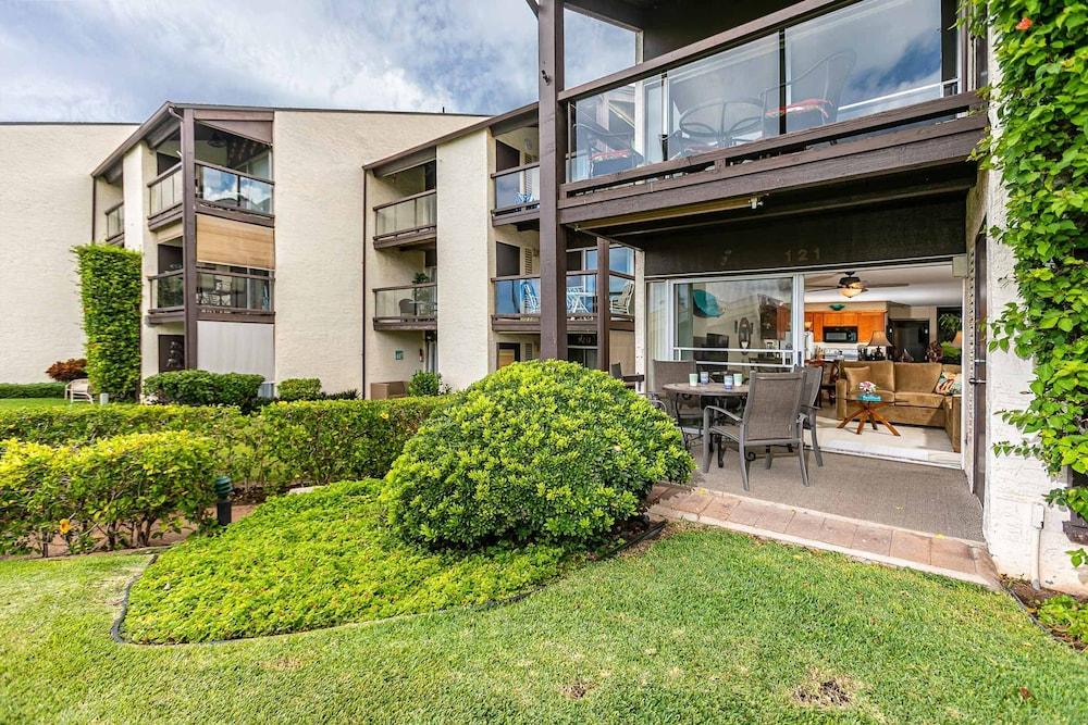 Hale Kamaole 121 by Coldwell Banker Island Vacations