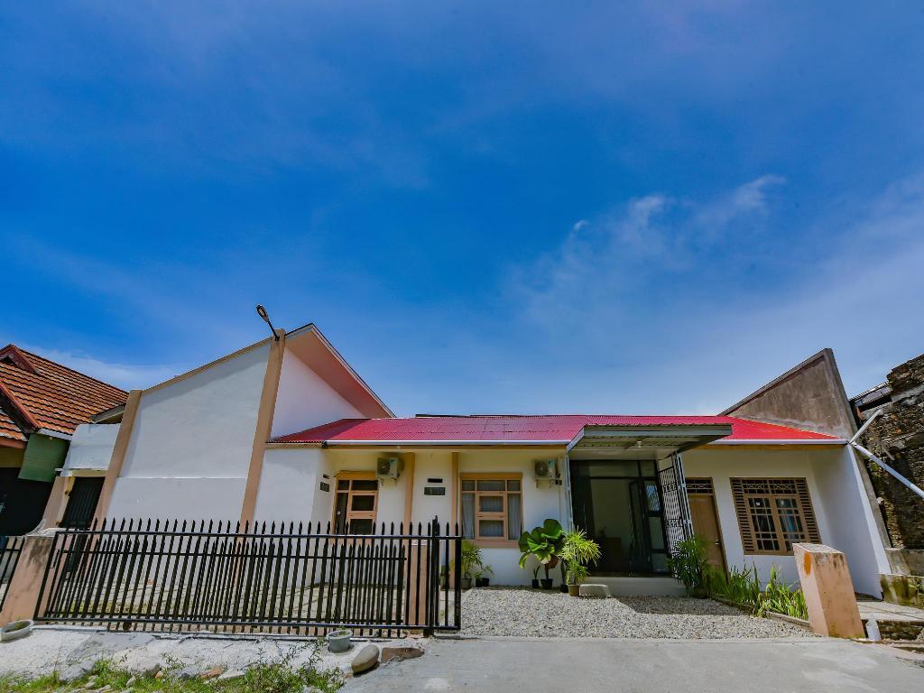 Oyo 3315 Tanjung Residence Syariah