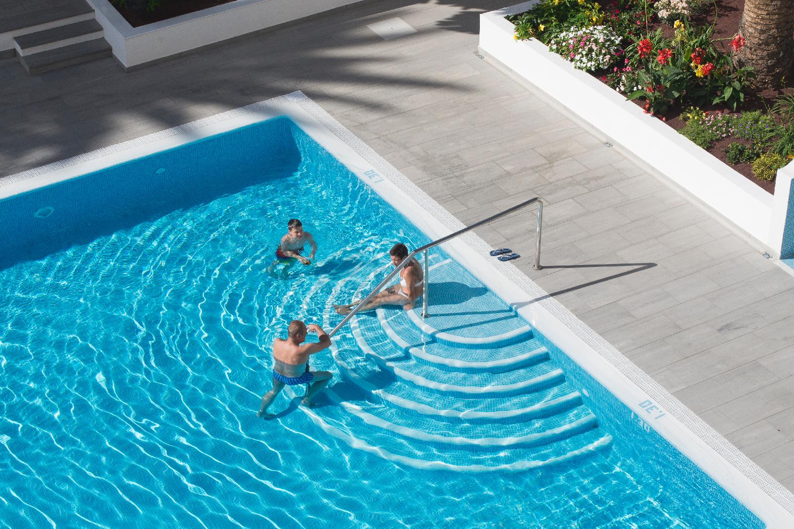 Rf Hotel San Borondon