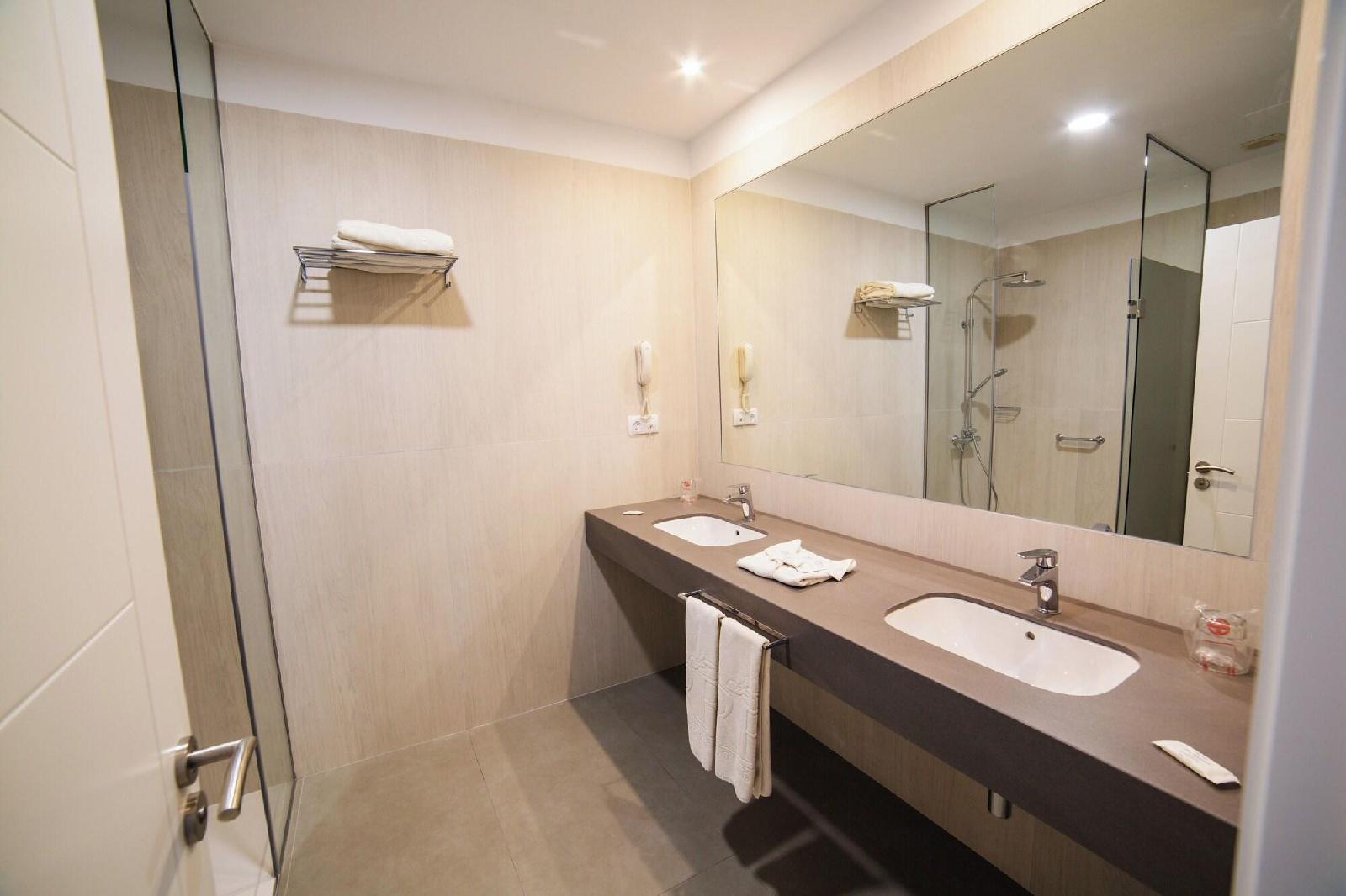 Rf Hotel San Borondon