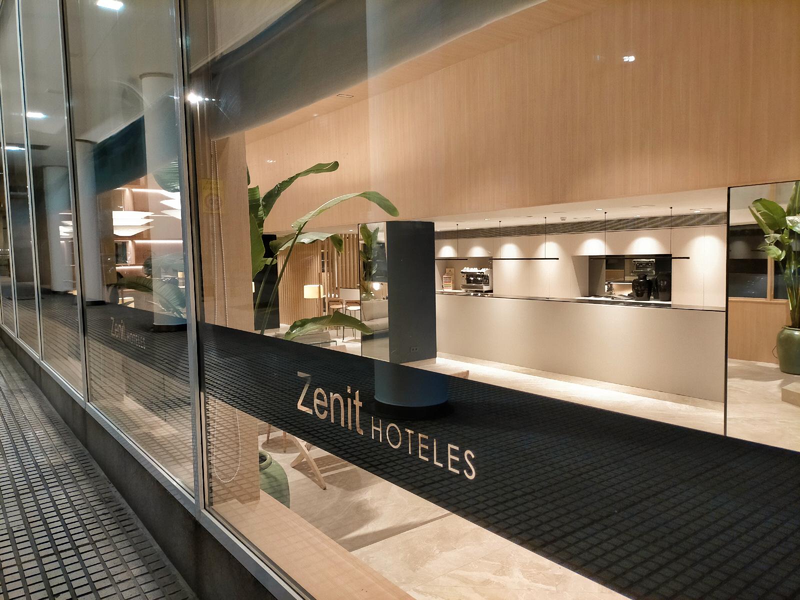 3. Hotel Zenit Coruña