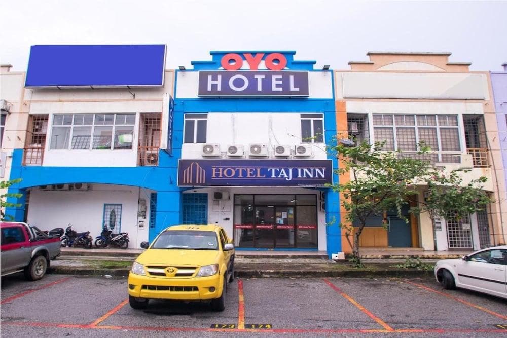 OYO 89450 Hotel Taj Inn Seksyen 13