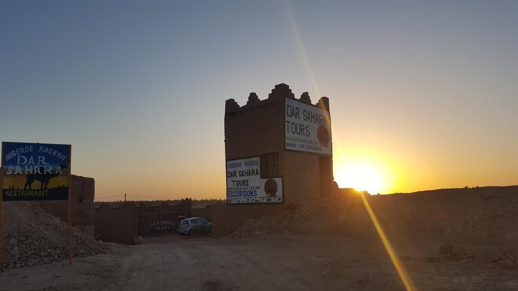 Auberge Kasbah Dar Sahara Tours - Hostel