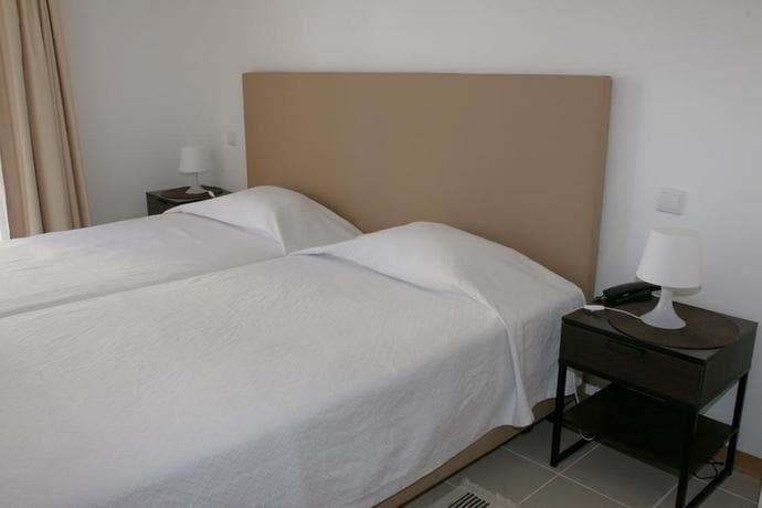 Apartamentos Mirante da Rocha 5