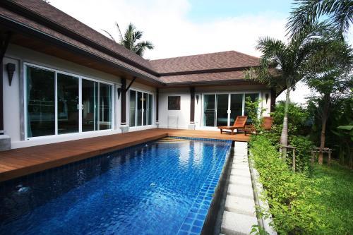 Modern Thai Villa