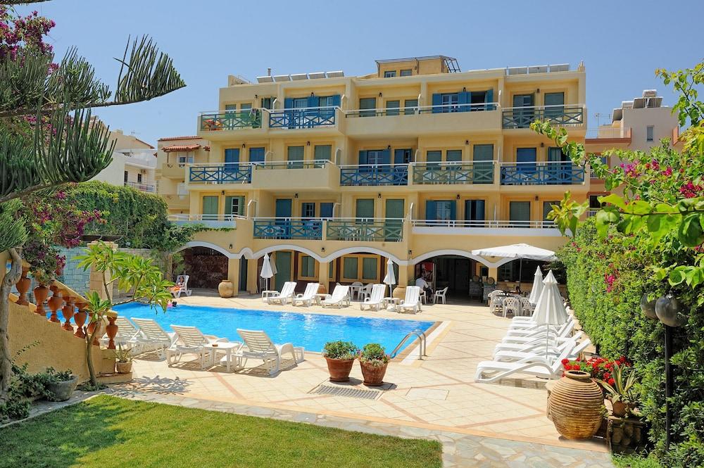 PETRA BEACH HOTEL  AND  APARTMENTS