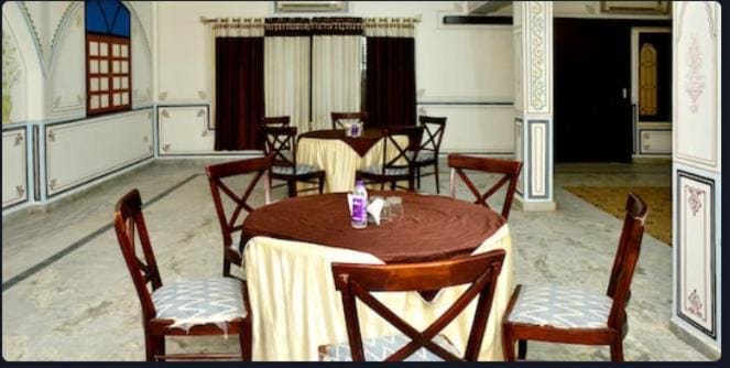 OYO 15214 Mahal Rajwada Resort