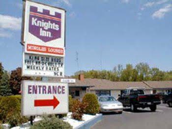 Knights Inn West Springfield