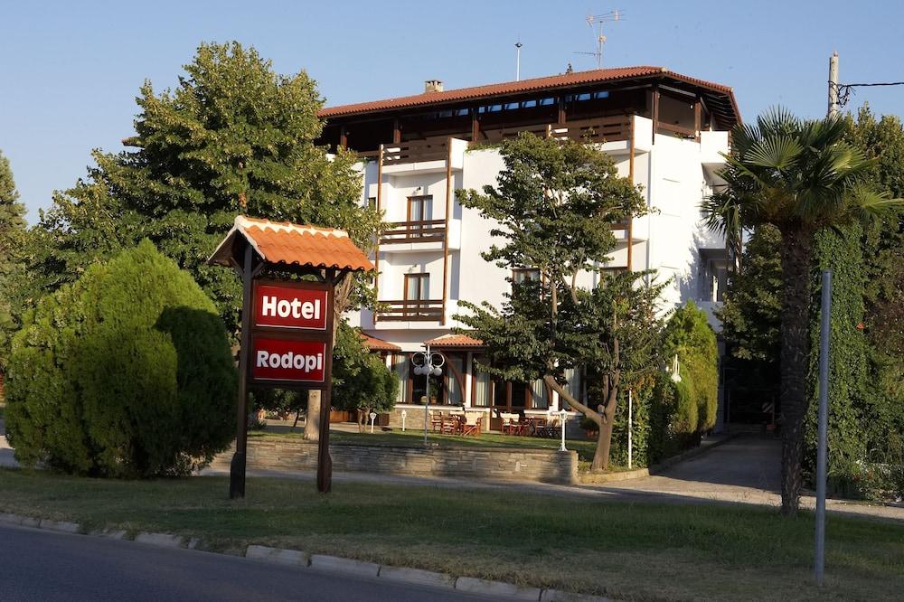 Rodopi Hotel