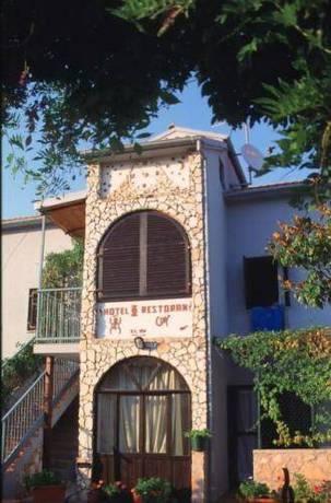Grbica Residence