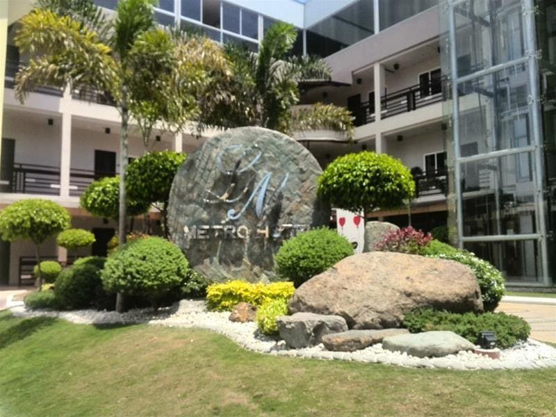 LM Metro Hotel