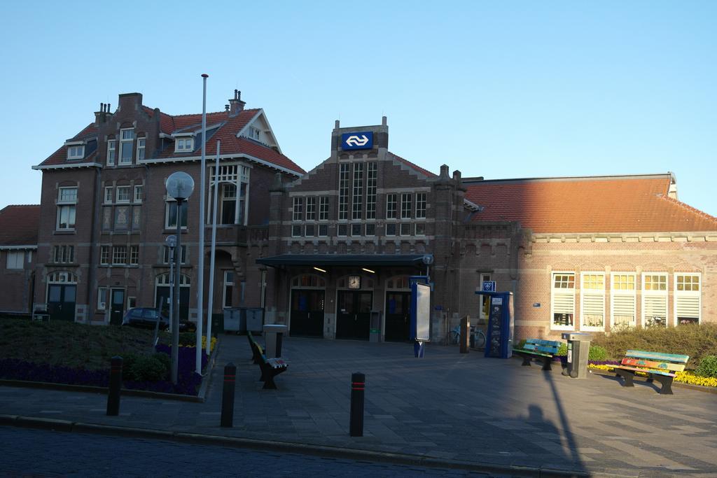 Van Dijk Apartments