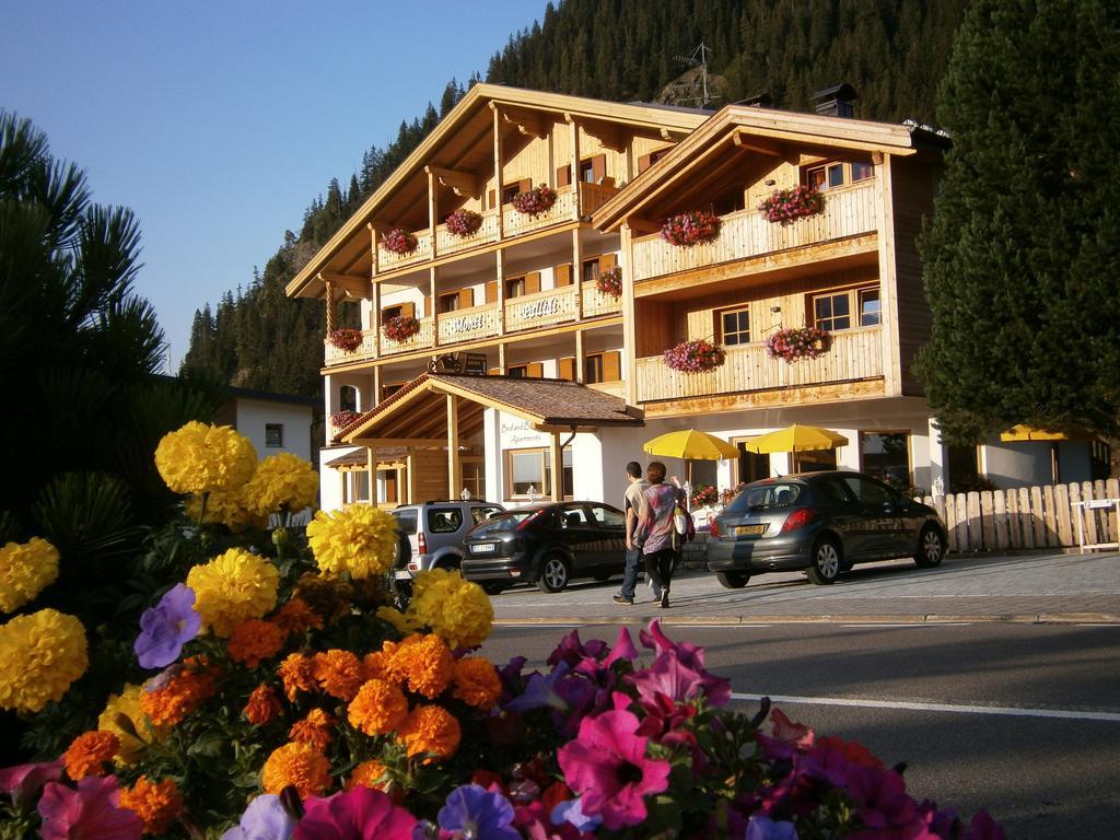Monti Pallidi Bed and Breakfast Apartments