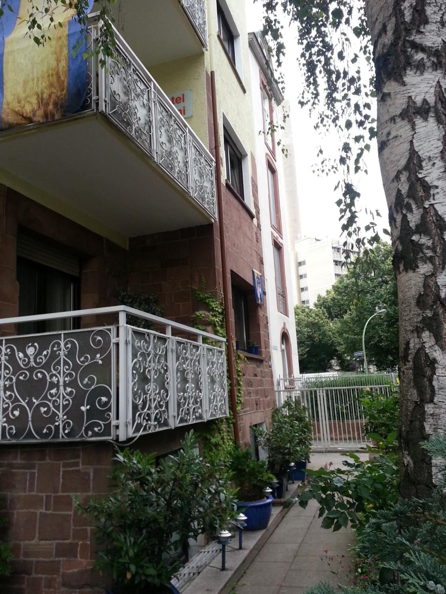 Hotel Garni Frankfurt 2