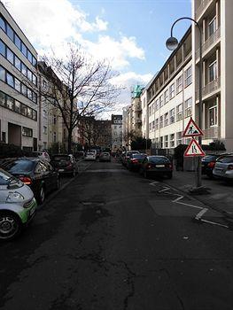 Star Apartments Cologne - Genter Strasse