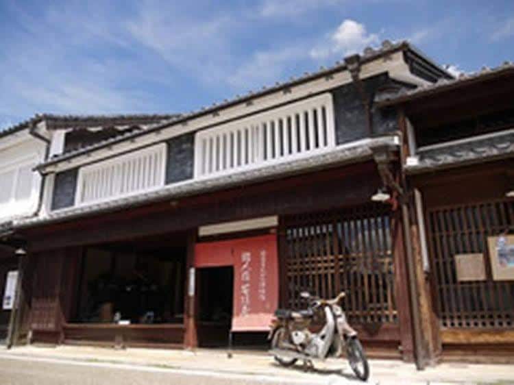 Old houses guesthouse travelers inn of triple Ishigakiya