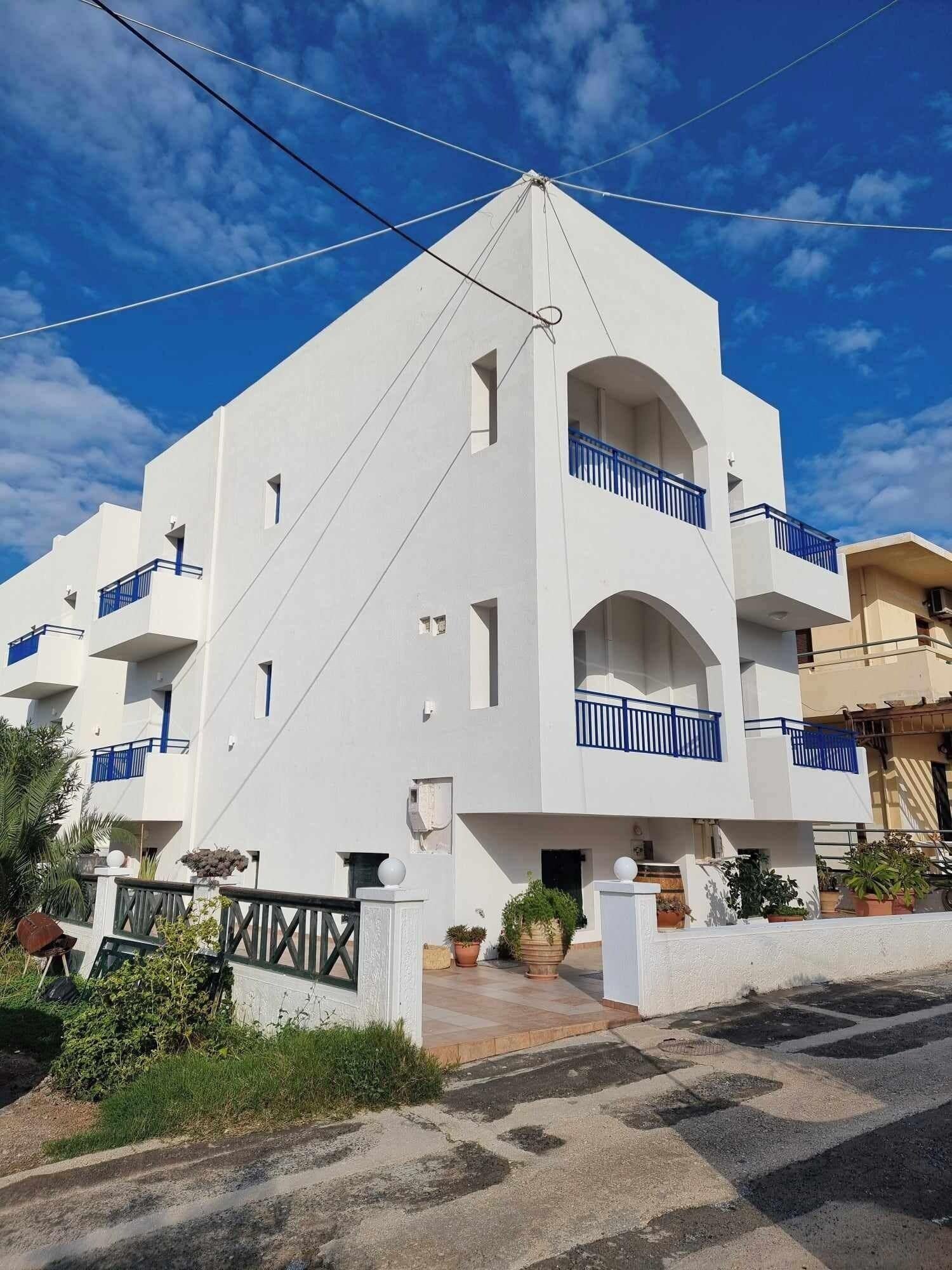 Ilios Suites
